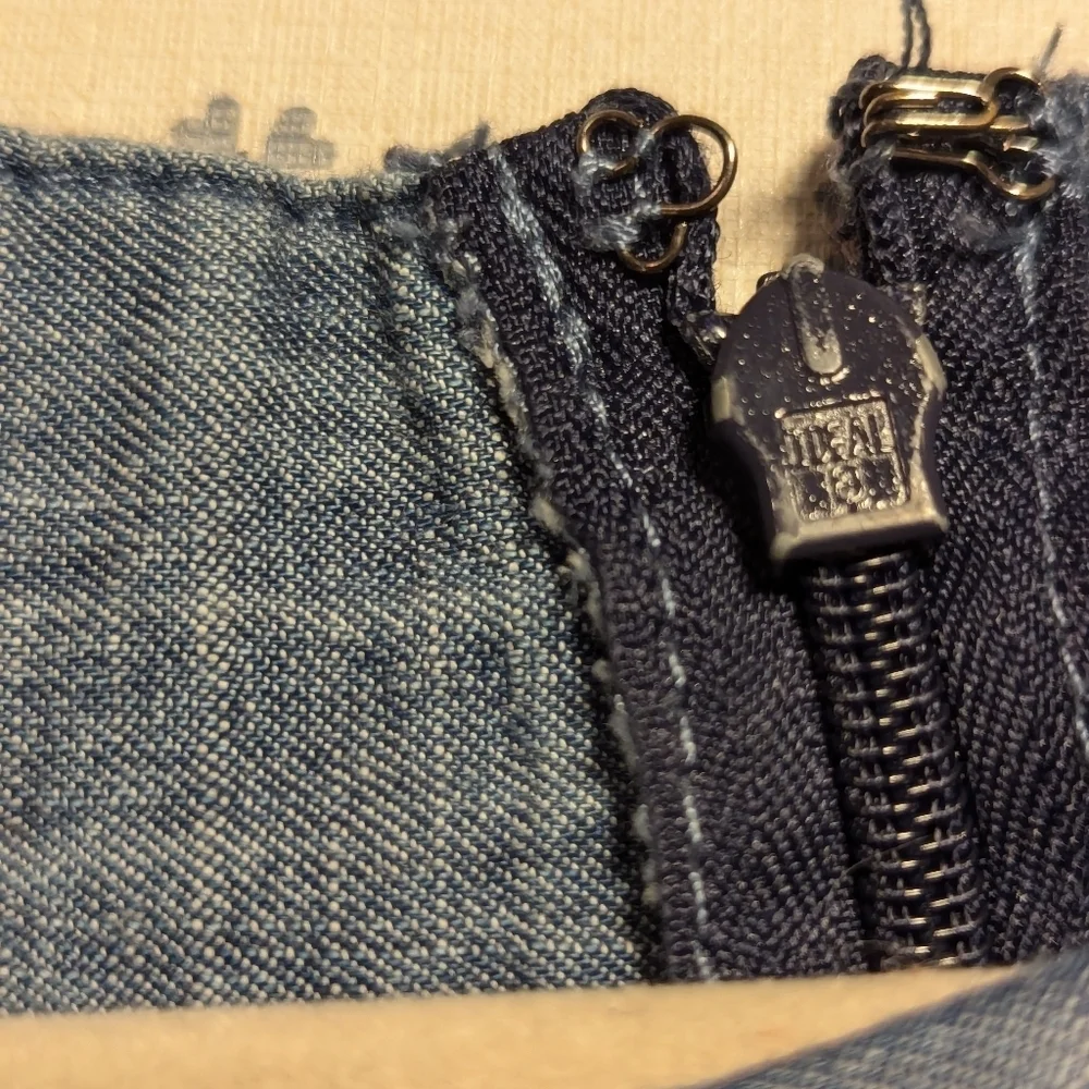 💙 American Eagle 8 Mini skirt denim Ribbon embroidered design cotton cowgirl